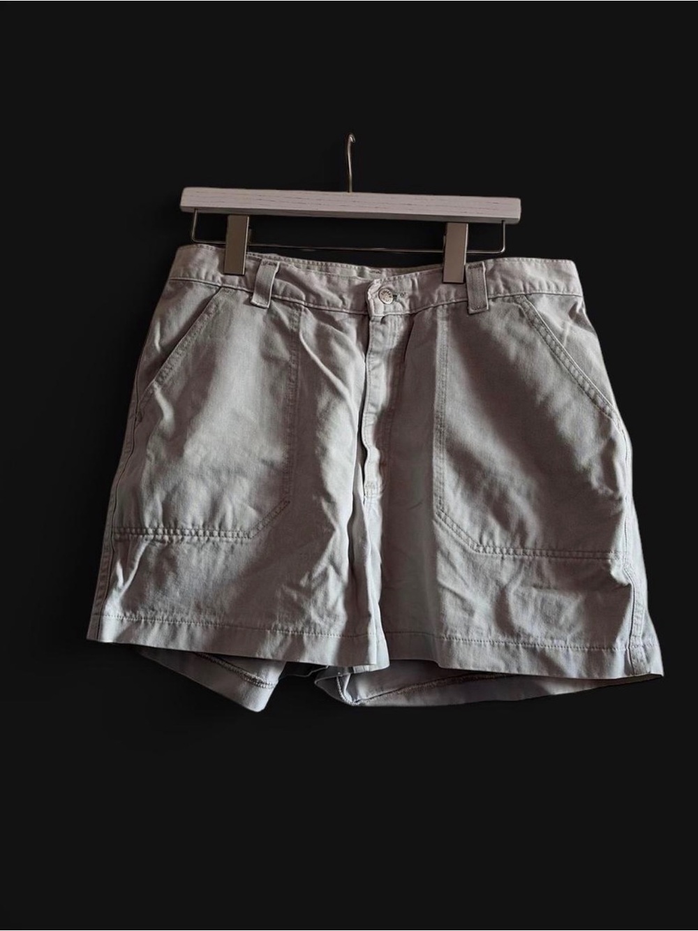 Vintage Y2K Lee Riveter Carpenter/Mom Style Khaki Shorts Size 16